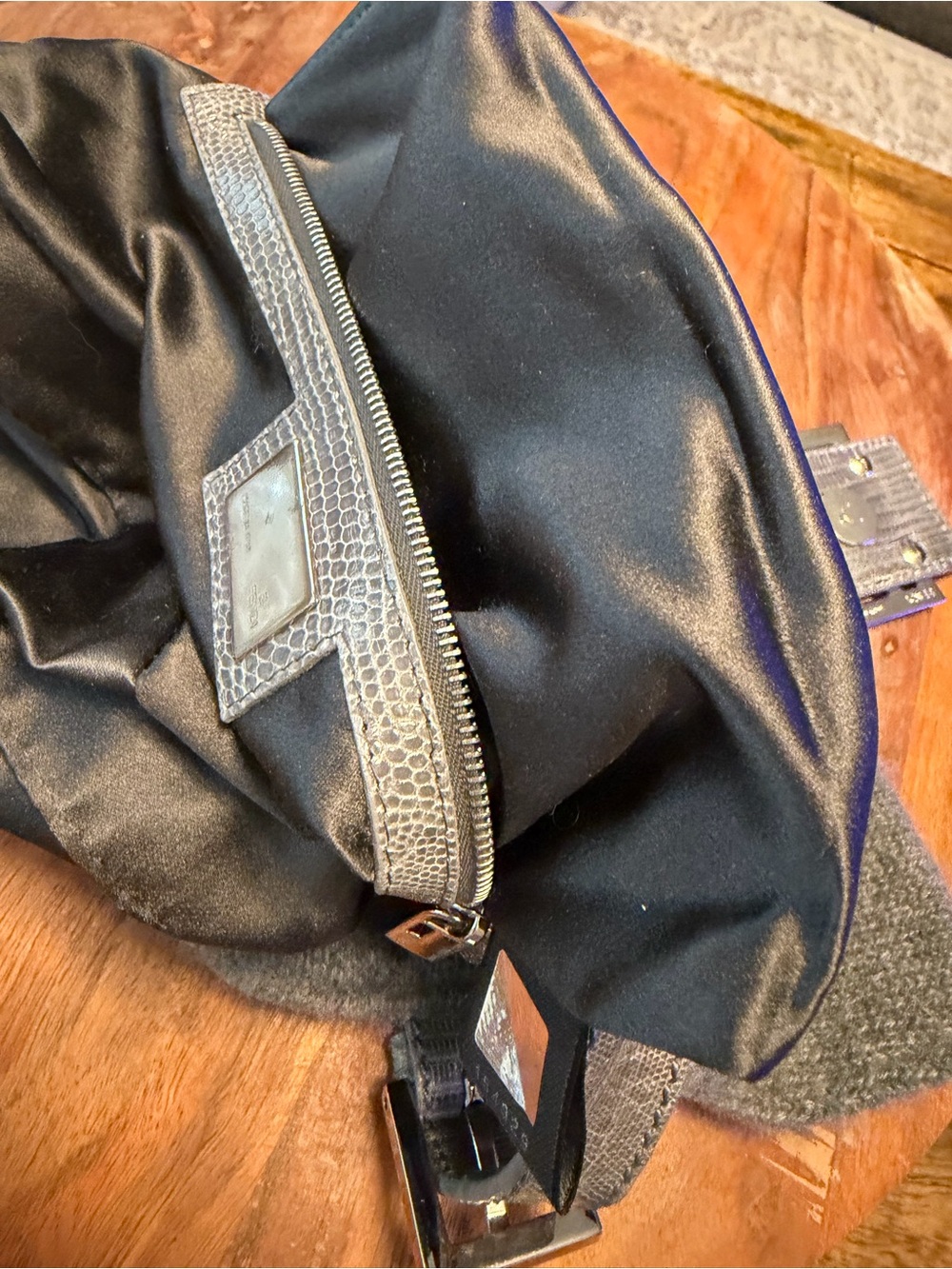 Fendi Gray Cashmere Wool Shoulder Bag with Snakeskin Leather and Silver Hardware - Picture 7 of 11